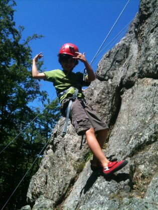 Escalade en exterieur Val'Roc MJC Vaugneray